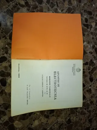 ELECTROTECNIA, libro de apuntes UPM