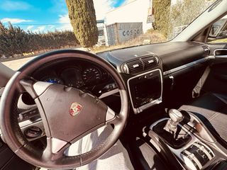 Porsche Cayenne 2005