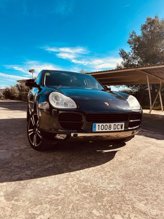 Porsche Cayenne 2005