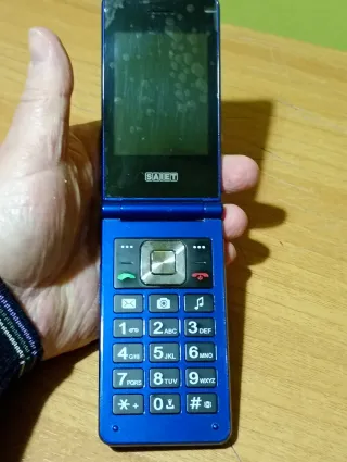 TELEFONO CELLULARE SAIET MODELLO SELECT 2 USATO