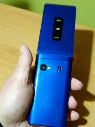 TELEFONO CELLULARE SAIET MODELLO SELECT 2 USATO