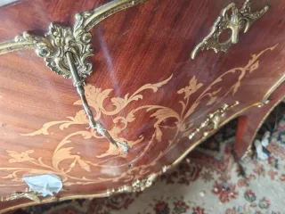 Cómoda Luis XIX mármol y madera