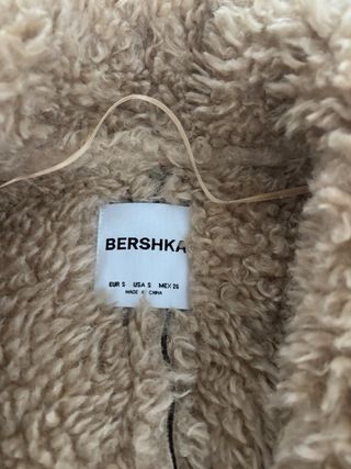 Abrigo largo borrego marrón Bershka
