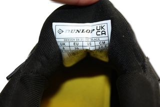 ZAPATO DE SEGURIDAD DUNLOP T/39 73556