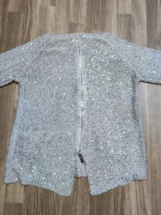 Top de punto con lentejuelas