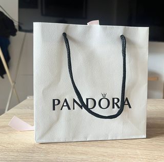 Bolsa de regalo Pandora con lazo rosa