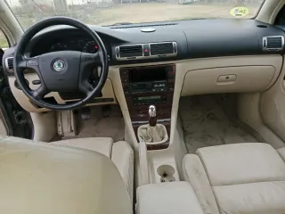 Skoda Superb 2.5 TDI 6V · ITV hasta 2027 ·