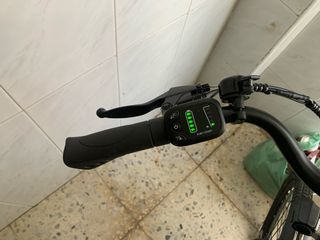 Bicicleta Eléctrica HillMiles Gris