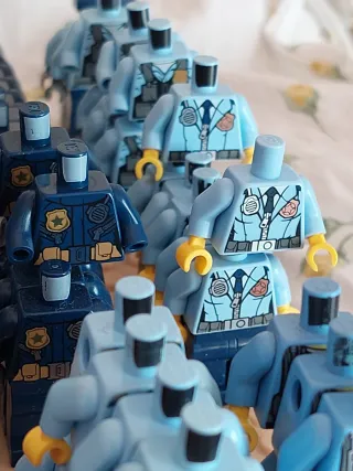 Lego minifigure polizia