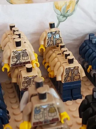 Lego minifigure polizia