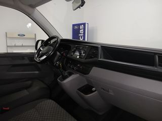 VOLKSWAGEN CARAVELLE CORTA KOMBI 2.0 TDI 110 CV