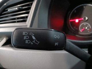 VOLKSWAGEN CARAVELLE CORTA KOMBI 2.0 TDI 110 CV