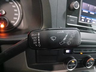 VOLKSWAGEN CARAVELLE CORTA KOMBI 2.0 TDI 110 CV