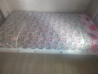 Cama abatible infantil