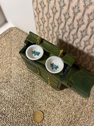 Lavandino verde per casa delle bambole