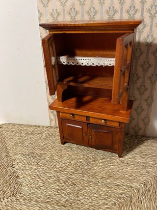 Credenza rustica per casa delle bambole