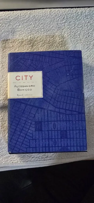 City - Alessandro Baricco