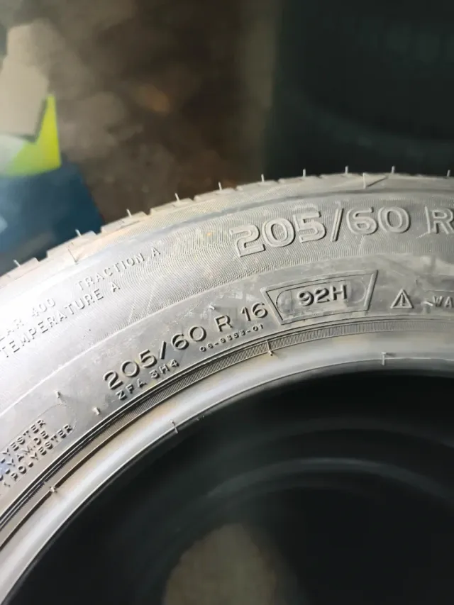 Neumático nuevo marca MICHELIN