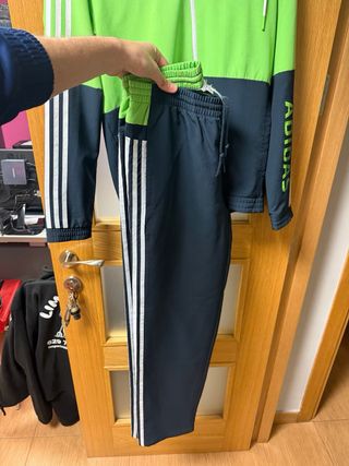 Chándal Adidas Talla S Completo