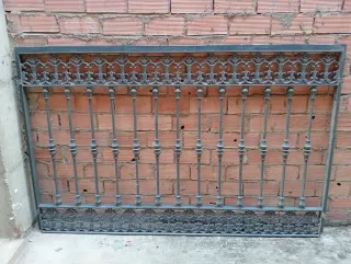 Reja de forja decorativa. Tlf 670056313