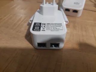Repetidor WiFi 4 euros Unidad