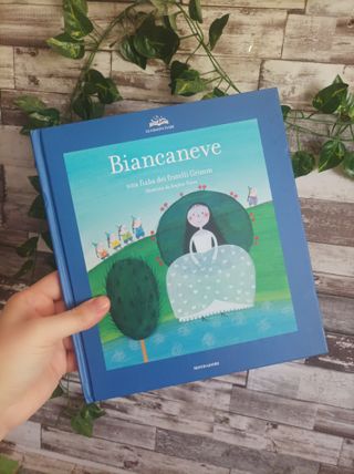 LOTTO LIBRI LE GRANDI FIABE MONDADORI TITOLI VARI