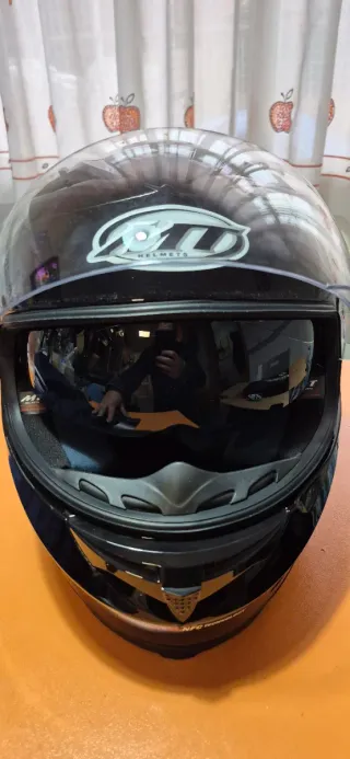 Casco Moto MT Talla M Nuevo