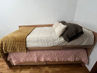 Cama individual juvenil