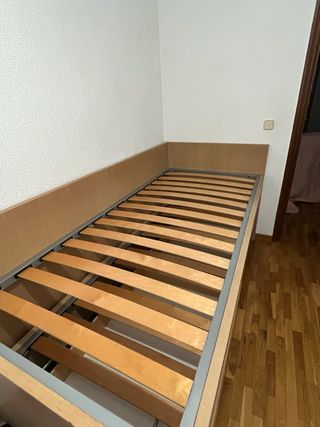 Cama individual juvenil