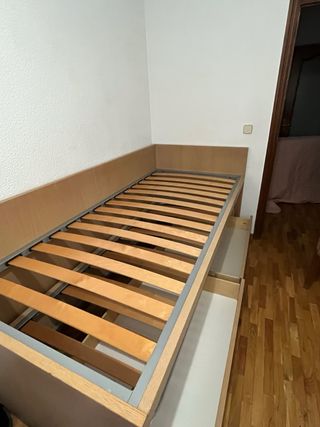 Cama individual juvenil