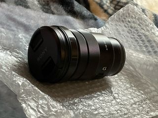 Objetivo Sony SELP18105G E PZ 18-105mm