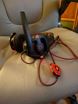 Cascos Gaming KLIM Mantis - Sonido 7.1 y Micrófono