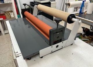 Maquina de laminado manual
