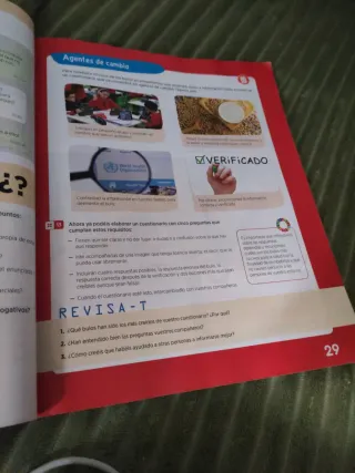 Un libro de lengua de 1 de la eso