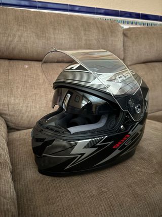 Casco Astone 900 Negro/Plata