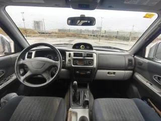 Mitsubishi Montero 2004
