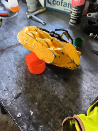 Pinzas Brembo 4 pistones