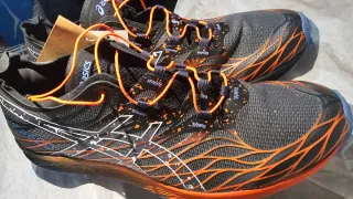 Zapatillas Asics Trail Running Talla 46