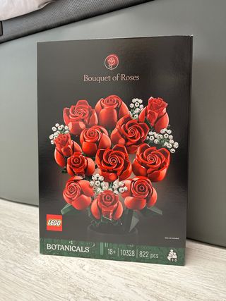 Ramo de rosas de lego