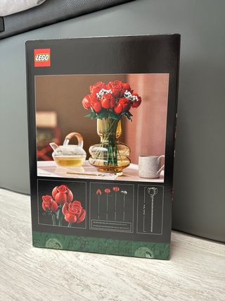 Ramo de rosas de lego
