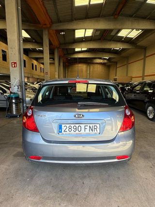 KIA Ceed 2007