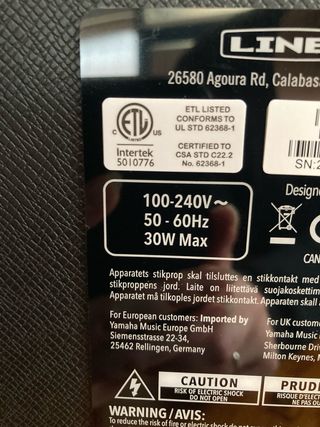 ¡COMO NUEVO! Amplificador Line6 Spider V 20 MkII