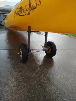 Kayak de pesca amarillo prowlwr 13