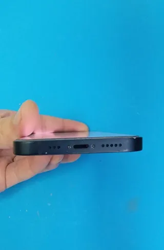 iPhone 13 128GB Meia-Noite Usado