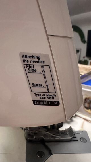 Recubridora JUKI MO-735 USADA 1 VEZ