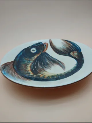 Plato Puigdemont cerámica Catalana S.XX