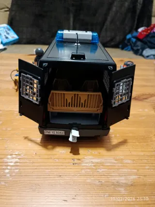 Playmobil furgoneta de Policía con Figuras y Perro