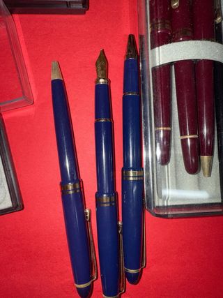 Lotto 132 penne: 88 penne e 44 stilografiche