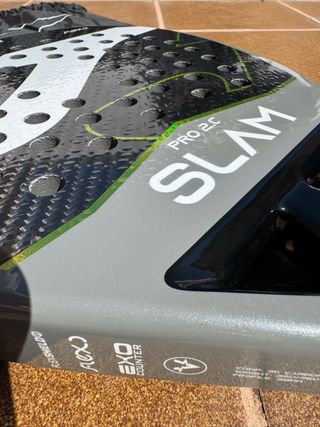 Pala de pádel Joma SLAM Pro