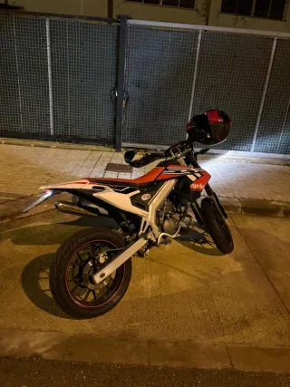 Aprilia SX 49cc Supermotard